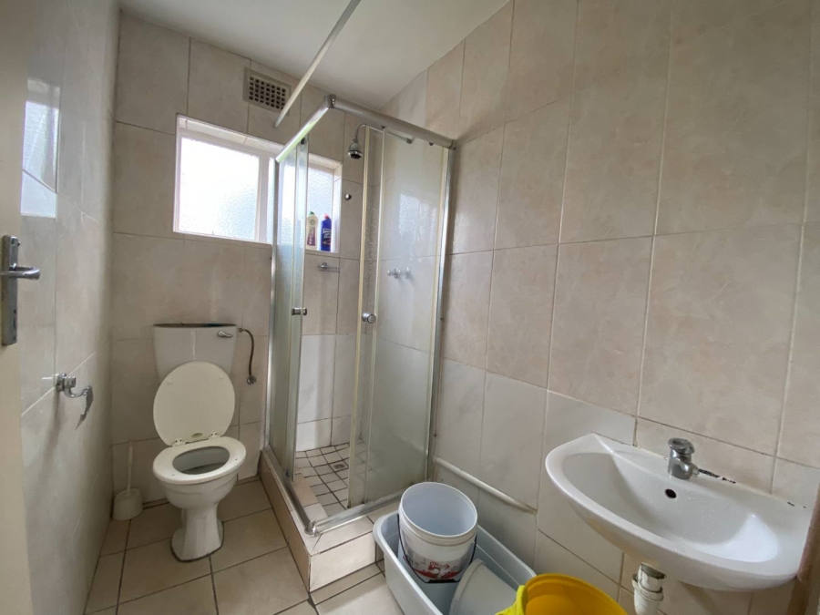 2 Bedroom Property for Sale in Woodstock Upper Western Cape